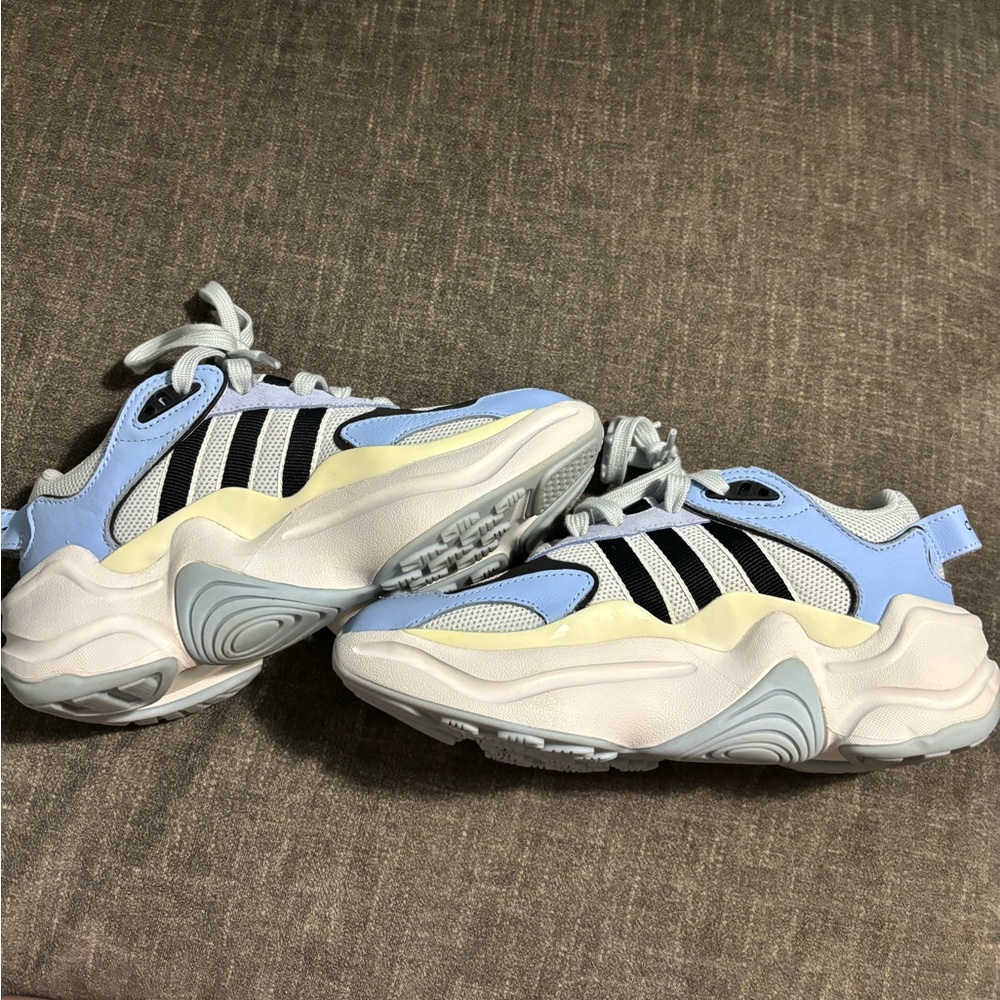 ADIDAS adiPRENE plus sneakers